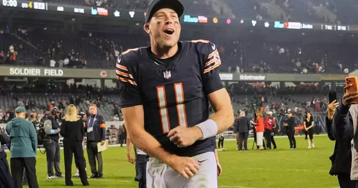 Bears coach Ben Johnson is considering his options at quarterback for matchup with the Jets
