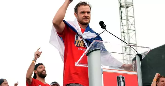 Florida captain Aleksander Barkov will not need surgery, out 6-8 weeks, Panthers say