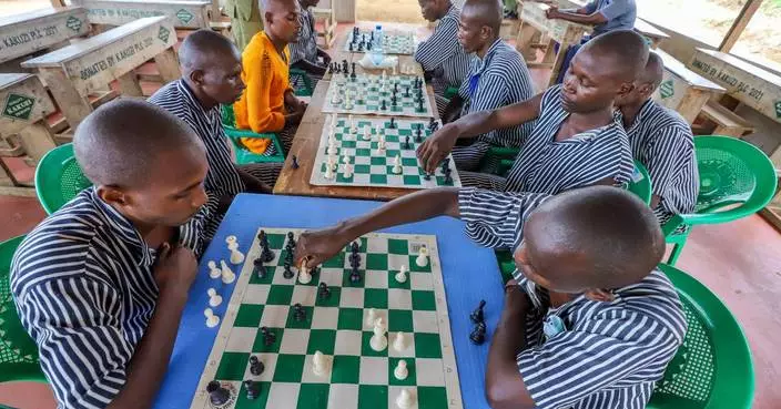 Kenyan prisoners play chess for fun behind bars and to help with rehabilitation