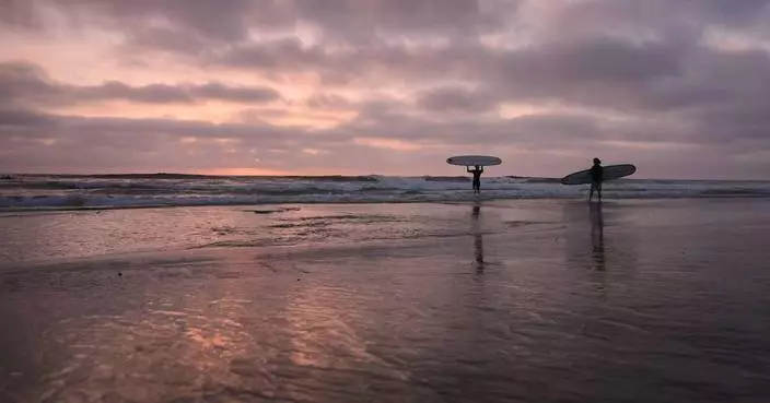A pulse of warm water hitting the Pacific coast could mean erosion and flooding