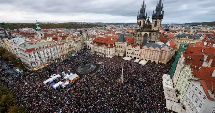 Thousands protest in Prague as government advances public media funding overhaul