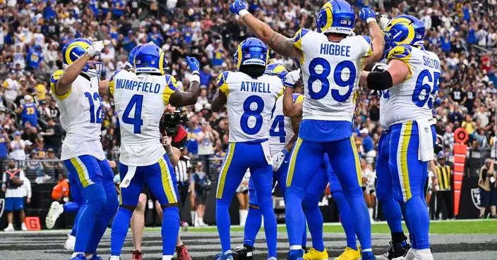 Matthew Stafford sets Rams TD pass record as Los Angeles rolls past Raiders 35-21