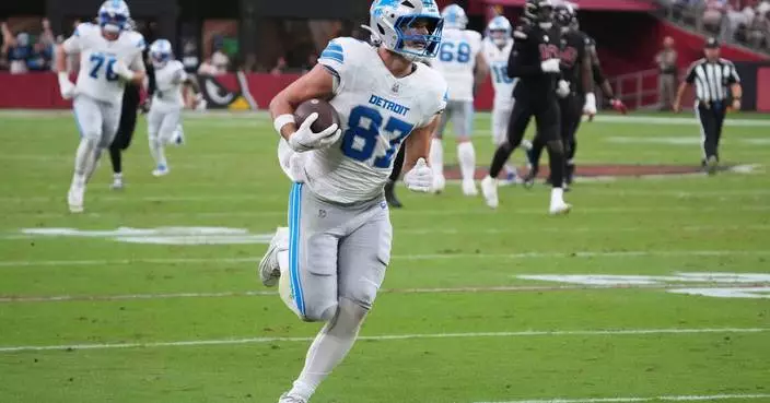 Lions needed clutch 4th-down conversions to spark their blowout of the Cardinals