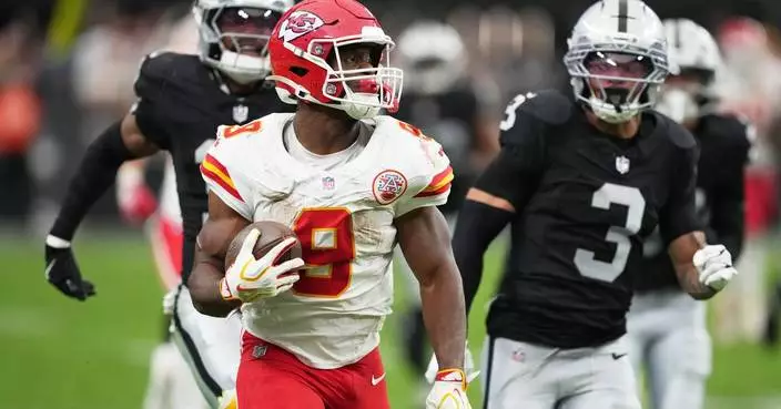 Kenneth Walker's fast start with the Chiefs comes after uncertain offseason for the Super Bowl MVP