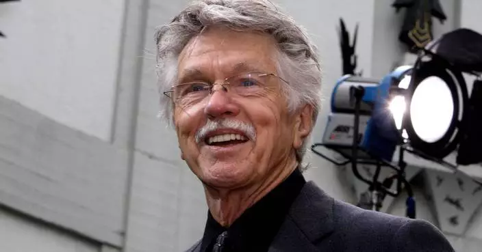 Tom Skerritt, Emmy-winning actor with roles in 'Picket Fences,' 'Alien' and 'Top Gun,' dies at 93