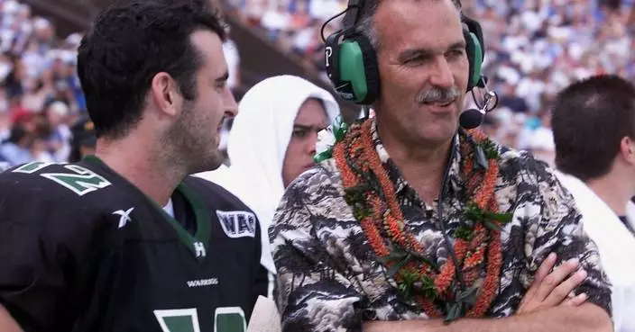 June Jones, whose run-and-shoot offense dazzled at Hawaii and in the NFL, dies at 73