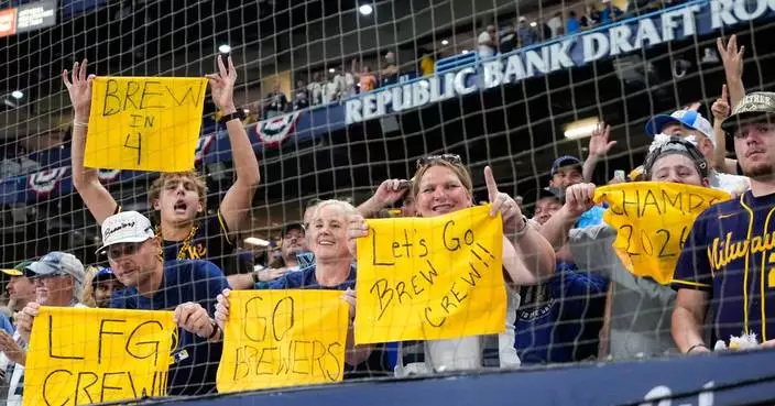 Brewers fans flock to the Trop, eager to celebrate the franchise's first World Series title