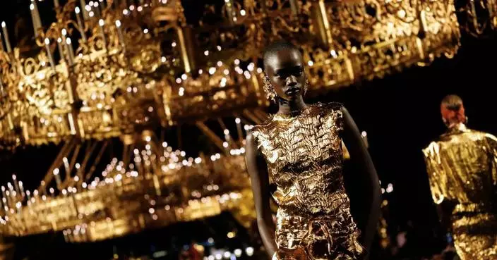 Jennifer Lopez and golden glamour dazzle at Paris  Fashion Week
