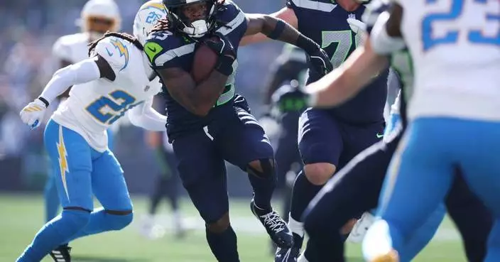 Emanuel Wilson sparks Seahawks past Chargers 30-23, handing Los Angeles a fourth straight loss