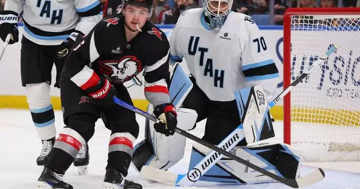 Mammoth bounce back to beat the Sabres 4-1 to close trip