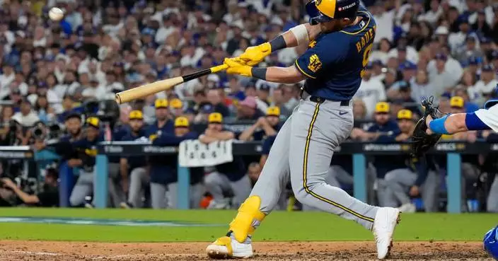 Brewers stun Dodgers with back-to-back homers in 7th inning and take 3-0 lead in NLCS with 6-2 win