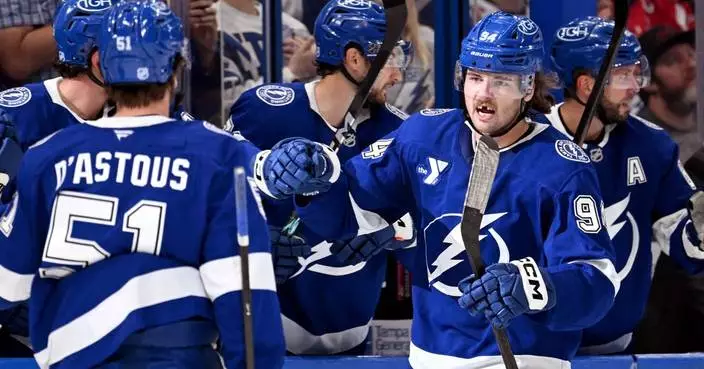 Lightning beat the Capitals 3-1 in home opener
