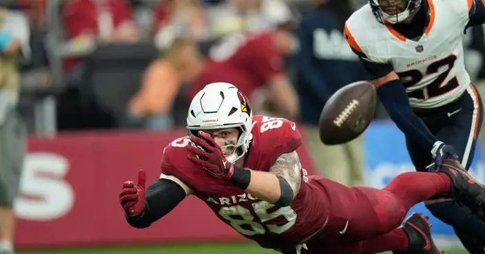Cardinals' home losing streak reaches 10 straight games with loss to Broncos