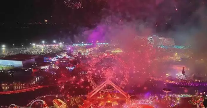National Day holiday events boost consumption across China