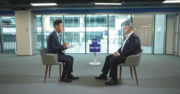 Graphene pioneer praises China's advances in material science