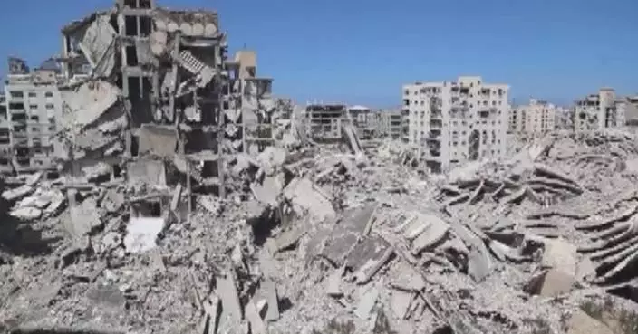 Displaced Palestinians in Gaza forced to shelter in fragile buildings
