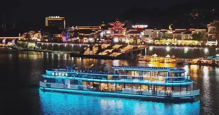 Chinese cities launch campaigns to boost spending during National Day holiday