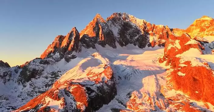 Golden sunrise season begins at Yulong Snow Mountain in Yunnan