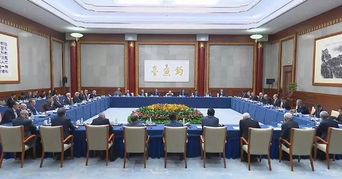 Chinese vice premier discusses AI with Tsinghua SEM advisory board members