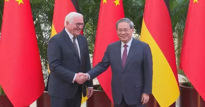 Chinese premier meets German president