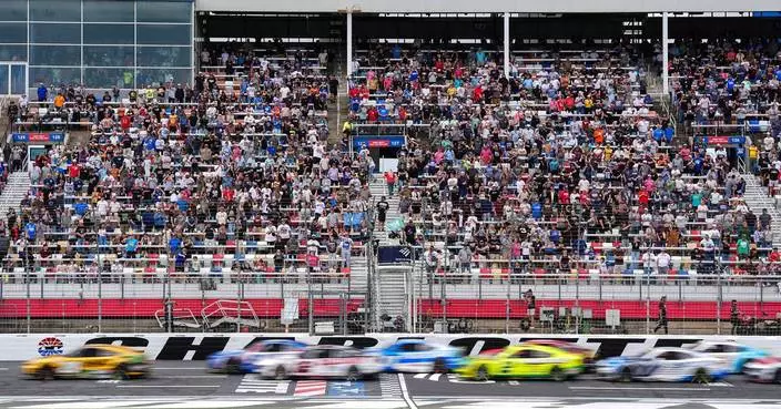 Chase Briscoe holds off teammate Christopher Bell in Charlotte to win 2nd straight playoff race