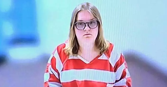 Idaho prosecutor says he'll seek the death penalty for a mom charged with murder in twins' deaths