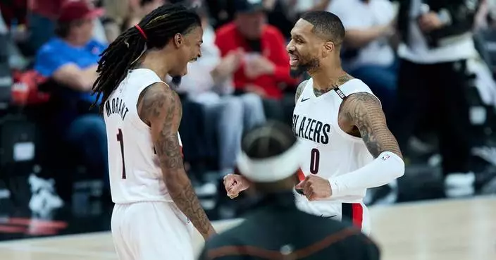 Lillard returns with 25 points, Morant debuts and the Blazers rout the Suns 124-83