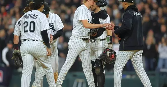 White Sox look to bounce back after 2 straight losses to Guardians at home in ALDS