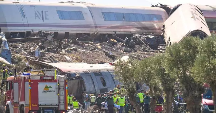 Spanish soccer federation postpones 24 Copa del Rey games after train crash, clubs show solidarity