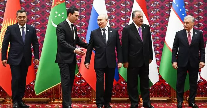 Putin pledges closer ties with ex-Soviet neighbors at CIS summit