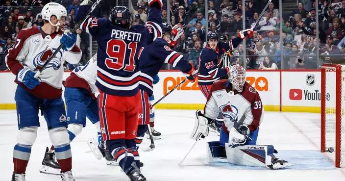 Kyle Connor scores twice, Jets beat Avalanche 3-2 for 3rd straight victory