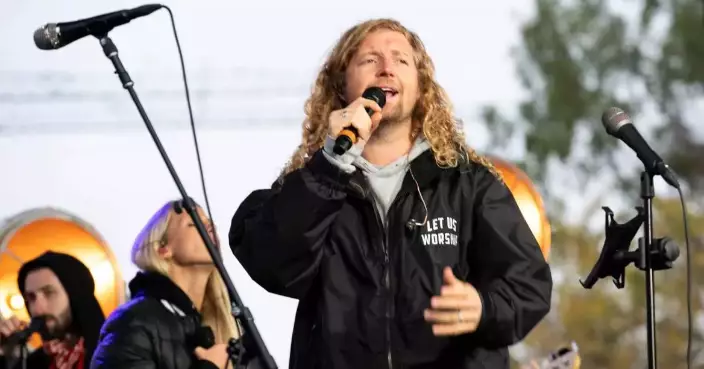 Donor revives fraud claims against Christian worship leader Sean Feucht over a $250,000 donation