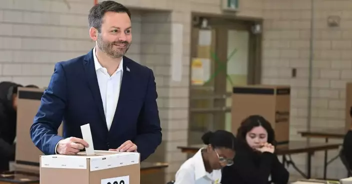 Quebec separatists vowing independence vote win an election but fall short of majority