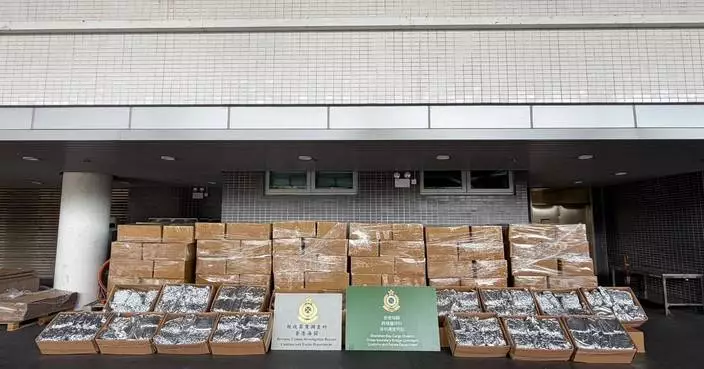 Hong Kong Customs Seizes About 8,000 kg of Duty-Not-Paid Manufactured Tobacco at Shenzhen Bay Control Point