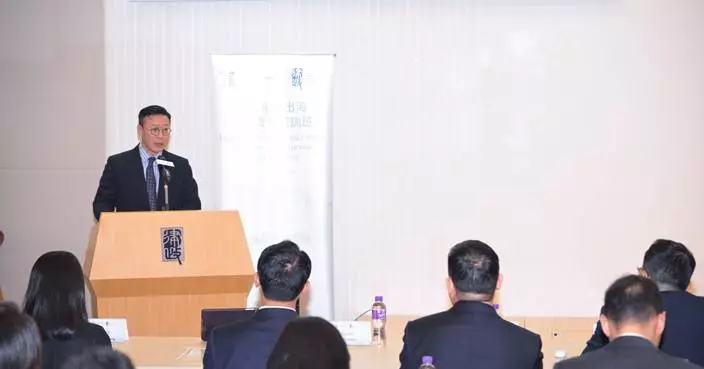 Deputy Secretary for Justice Celebrates Graduation of Legal Practical Training Course for Chinese Enterprises Going Overseas