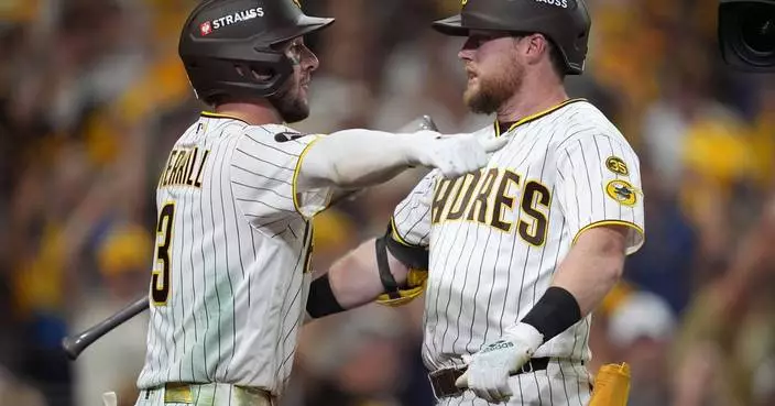 Padres avoid elimination, beat Brewers 4-3 in NLDS Game 3 with Cronenworth's HR, King's relief