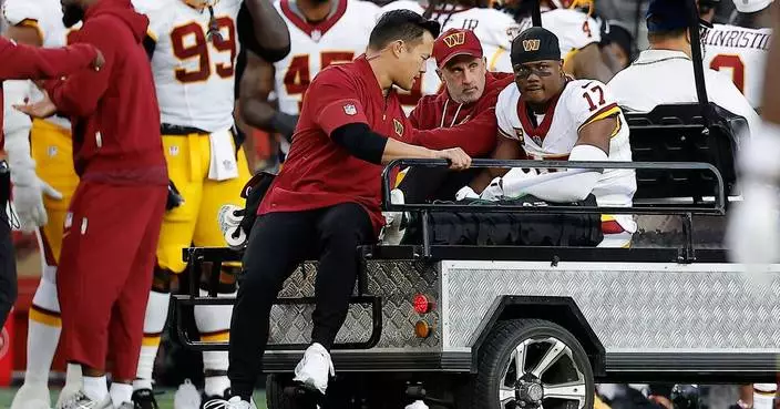Commanders WR Terry McLaurin carted off field with a knee injury vs. 49ers