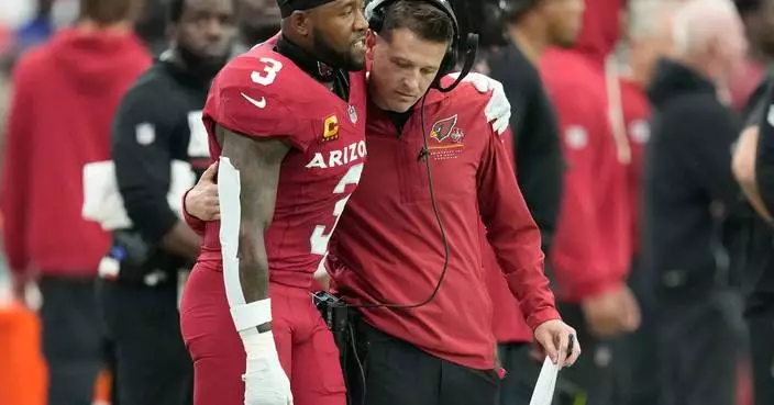 Stuck in a 10-game home losing streak, Cardinals are bleeding fan support and looking for answers