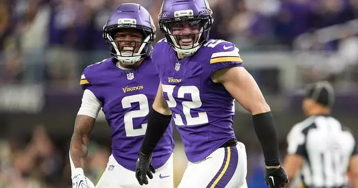 Vikings defense clamps down on Daniel Jones and the Colts for a 16-10 victory to stay undefeated