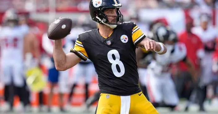 Rodgers throws 2 late TD passes as Steelers storm back to beat Buccaneers 26-19 in OT