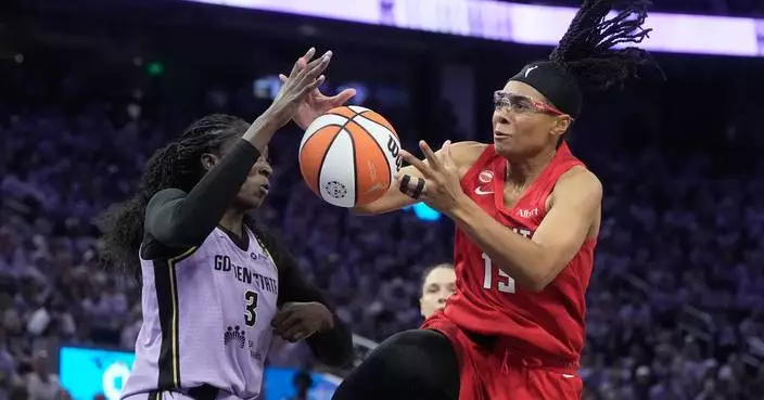 Allisha Gray returns with 19 points, but the Dream fade late in a 68-64 Game 1 loss