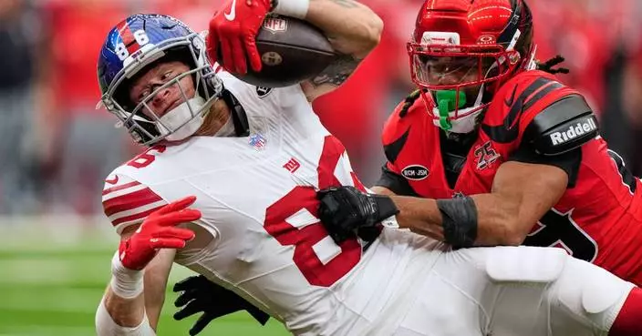 Photos of NFL Week 7, from Steelers-Saints in Paris to Cowboys-Eagles