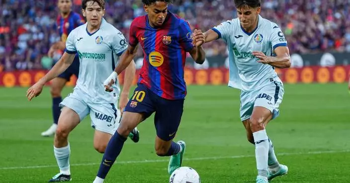 Yamal and Mbappé face off in clasico one day before Ballon d'Or winner is revealed
