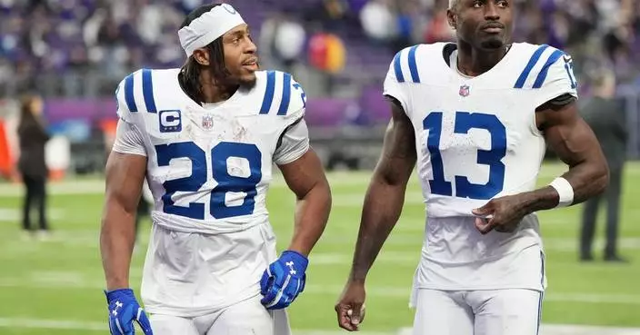 Jonathan Taylor and struggling Colts try to tune out trade deadline noise after another loss