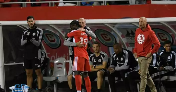 Fire beat the Whitecaps 3-1 in matchup of former Bayern Munich teammates Lewandowski and Müller