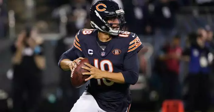 Pro Picks: Seahawks will edge the Bears on Monday night