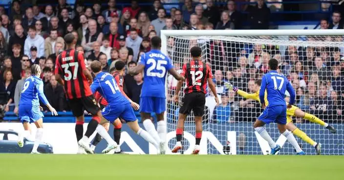 Sunderland scores late to beat Torreense 2-1 in Europa League, Milan and Leverkusen win big