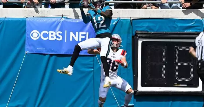 Jaguars coach Liam Coen defends usage of 2024 Heisman Trophy winner Travis Hunter