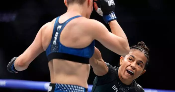 A month to pivot: Natalia Silva’s new title path against Wang Cong at UFC 332