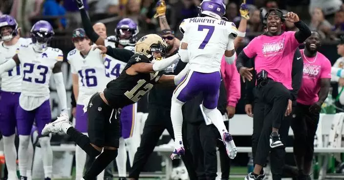 Unbeaten Vikings' dominant defense presents an untimely test for Daniel Jones and the reeling Colts